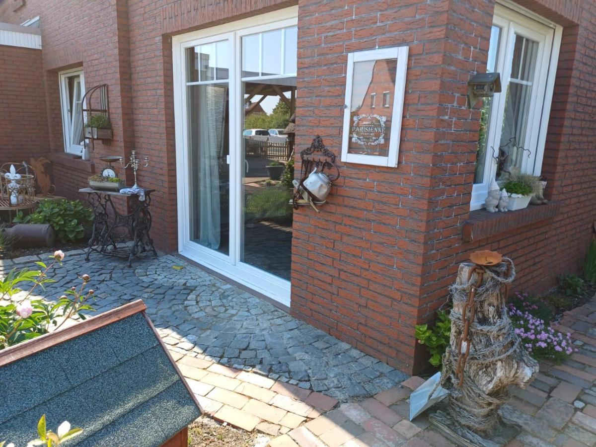 Lotta'S Ferienhaeuschen Apartamento Emden Exterior foto